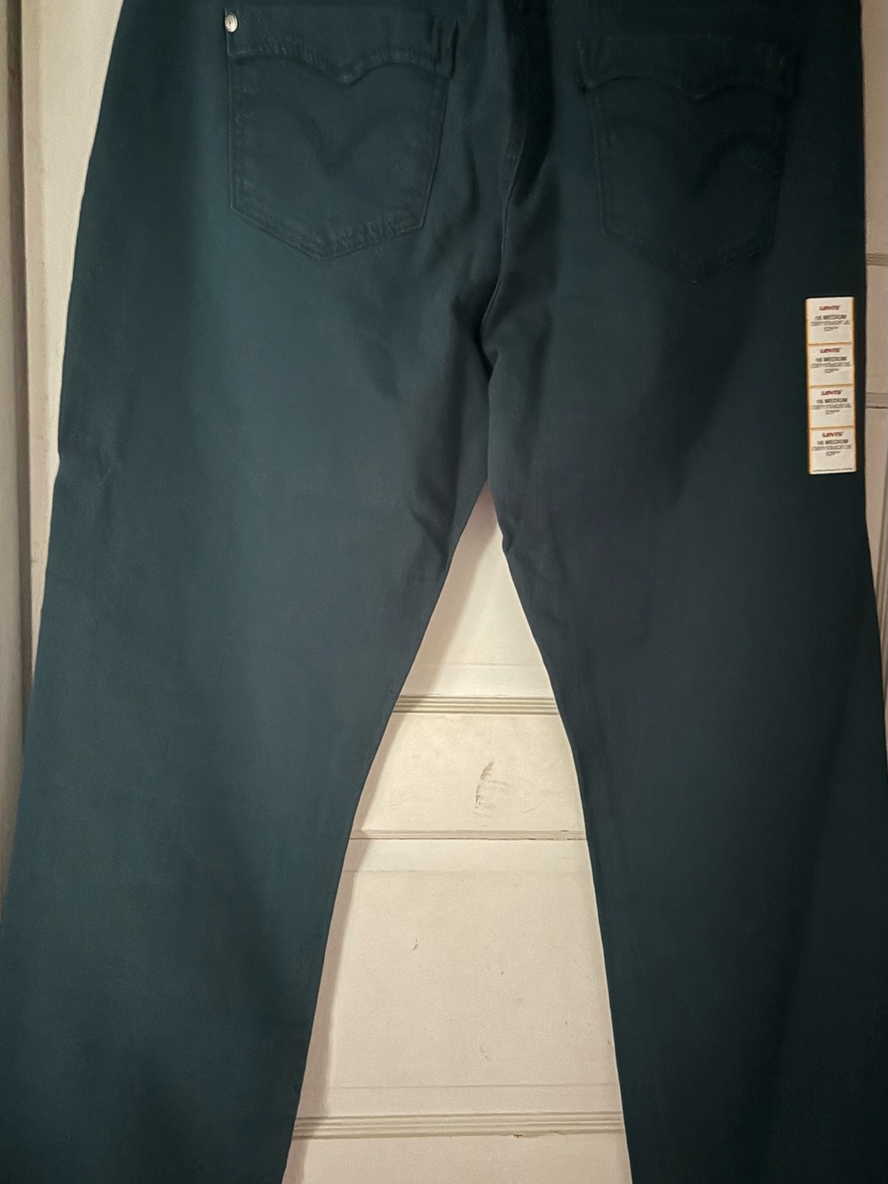 Levi's Women’s Forest Green Straight Jeans